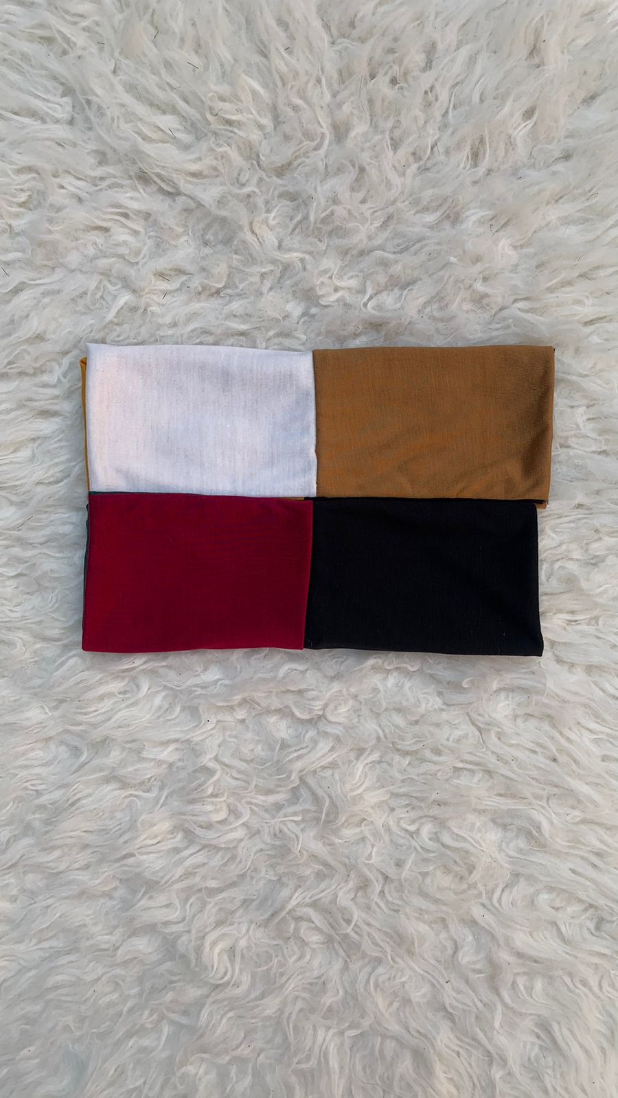 Underscarf- Four Shaded