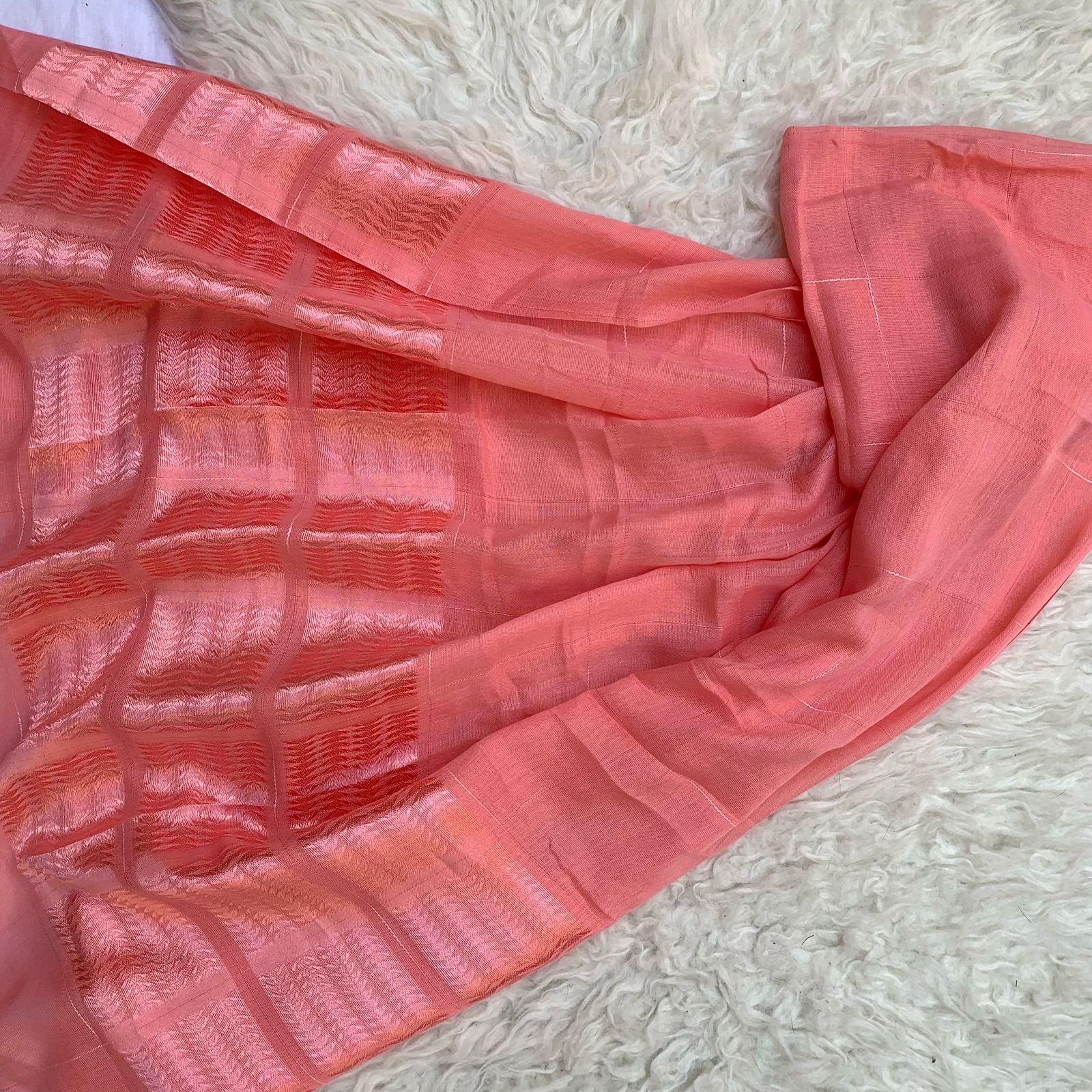 Jacquard Lawn-Peachy Pink
