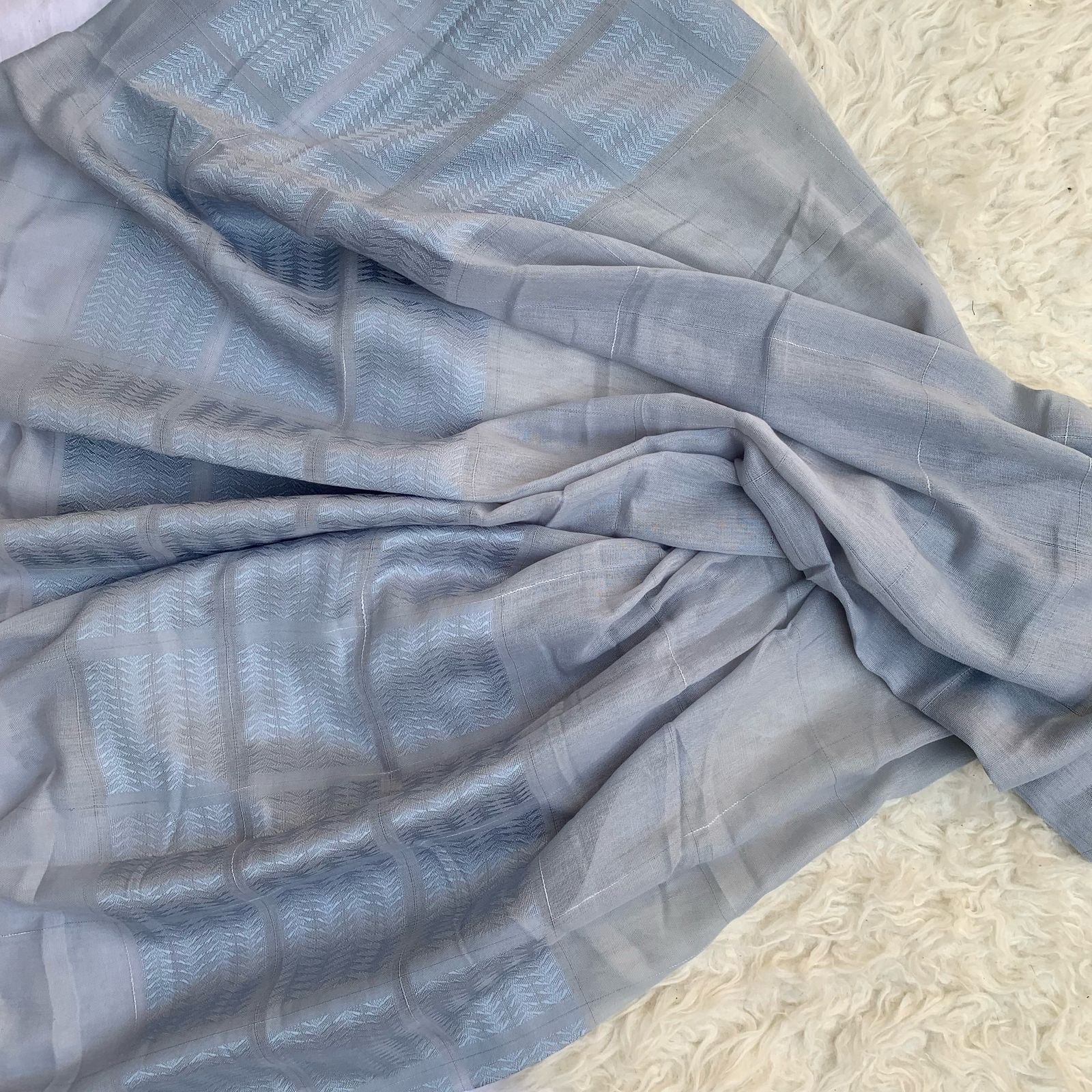 Jacquard Lawn-Grey
