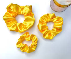 Scrunchie - Yellow